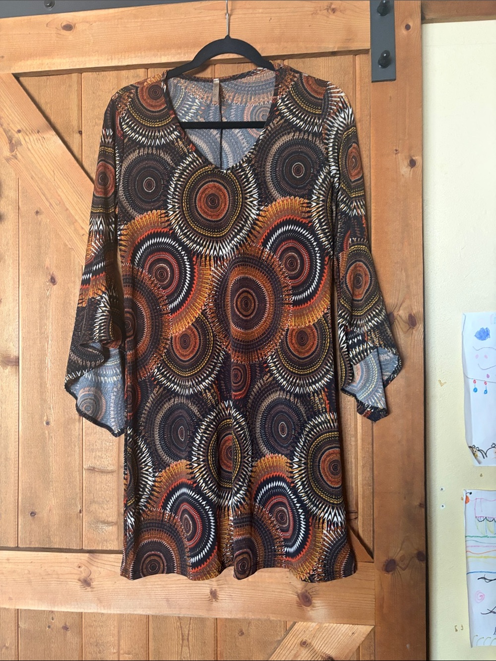 Casual V-Neck Midi Dress in Brown Multi Circle Print